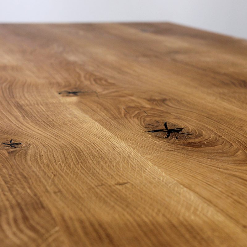 Wilcheiche Tischplatte Mit Holzmerkmal Astlöcher