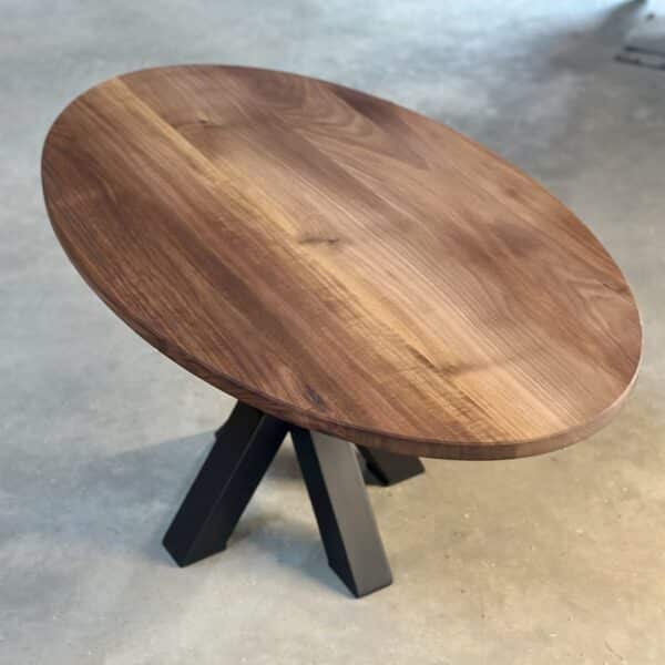 Table basse ovale écrou