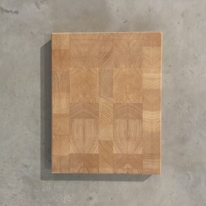 End grain beech 39 x 30 x 4 cm