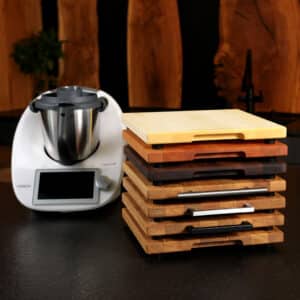 Überblick-Thermomix-Gleitbretter-Holz-Liebling